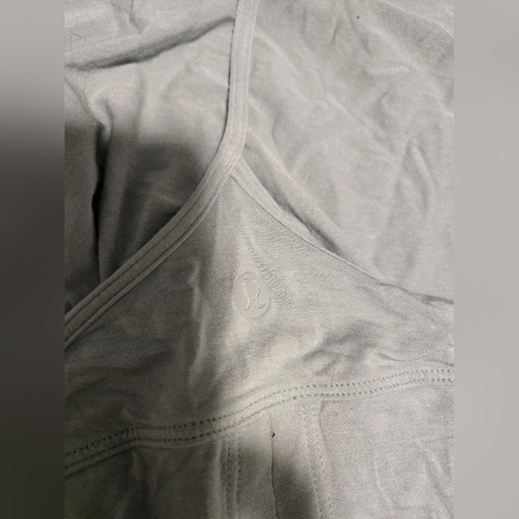 Lululemon top - Picture 3 of 3